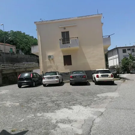 La Casa Di Titty Appartamento Villa San Giovanni